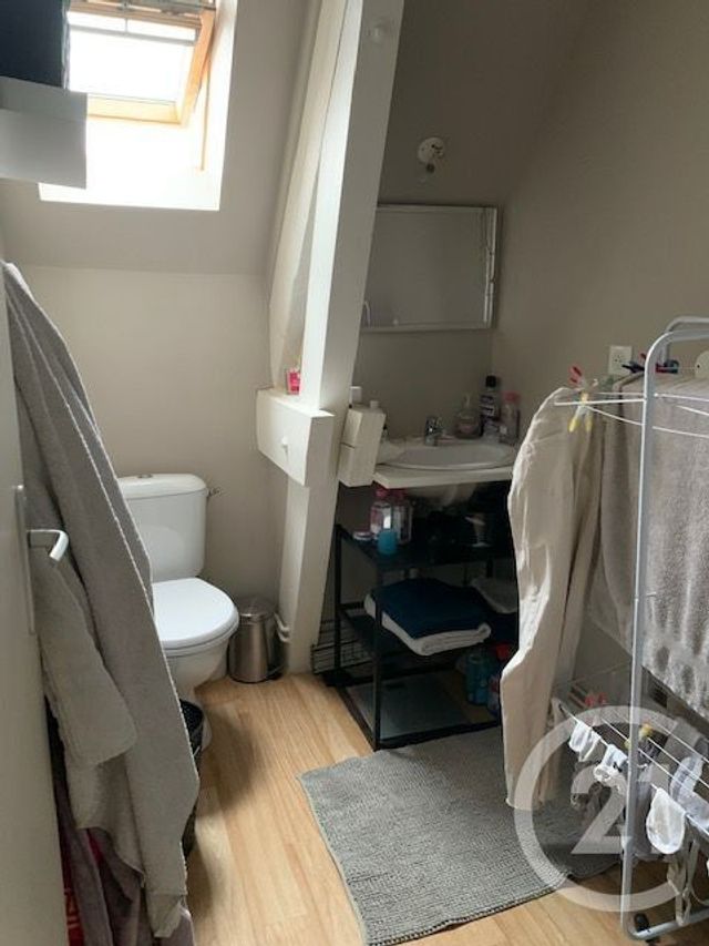 Appartement F2 à louer - 2 pièces - 42.55 m2 - LISIEUX - 14 - BASSE-NORMANDIE - Century 21 Harmony
