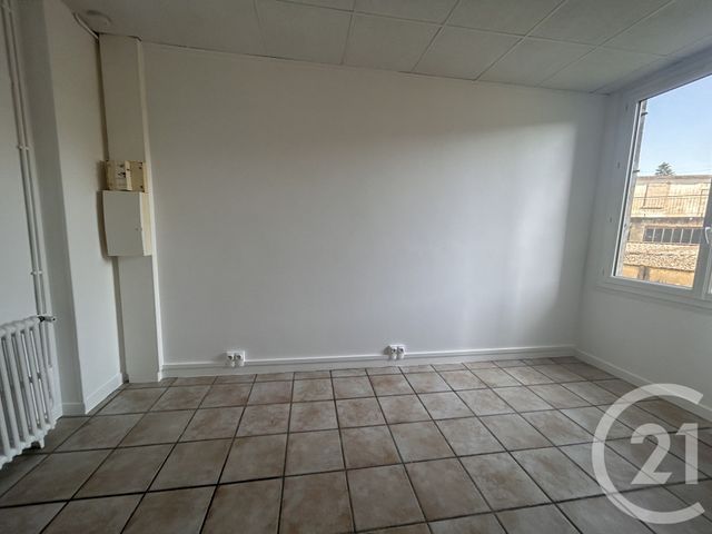 Appartement F2 à louer - 2 pièces - 25.8 m2 - LISIEUX - 14 - BASSE-NORMANDIE - Century 21 Harmony
