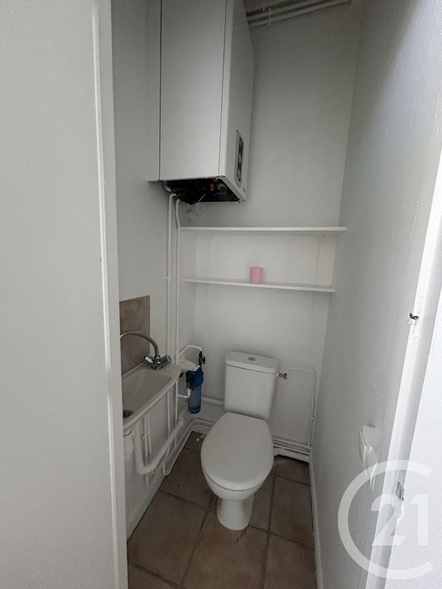 Appartement F2 à louer - 2 pièces - 25.8 m2 - LISIEUX - 14 - BASSE-NORMANDIE - Century 21 Harmony