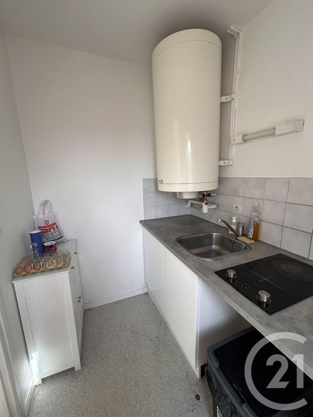 Appartement T2 à louer - 2 pièces - 34.49 m2 - LISIEUX - 14 - BASSE-NORMANDIE - Century 21 Harmony