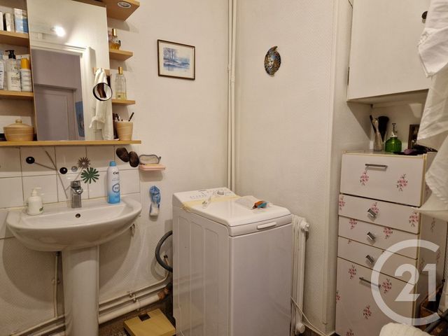 Appartement à vendre - 3 pièces - 60.2 m2 - LISIEUX - 14 - BASSE-NORMANDIE - Century 21 Harmony
