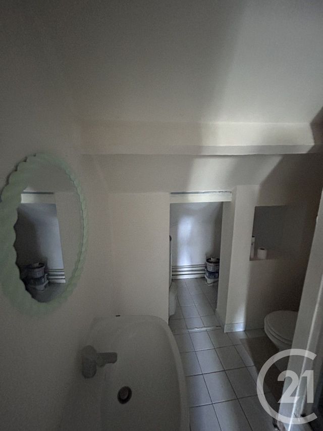Appartement T3 à vendre - 3 pièces - 34.52 m2 - LISIEUX - 14 - BASSE-NORMANDIE - Century 21 Harmony