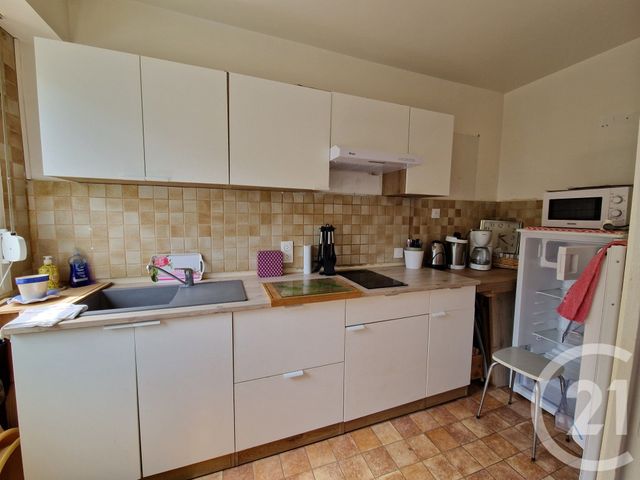 Appartement T2 à vendre - 2 pièces - 46.61 m2 - LISIEUX - 14 - BASSE-NORMANDIE - Century 21 Harmony