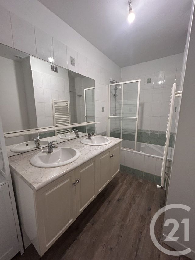 Appartement F4 à louer - 4 pièces - 94.09 m2 - LISIEUX - 14 - BASSE-NORMANDIE - Century 21 Harmony
