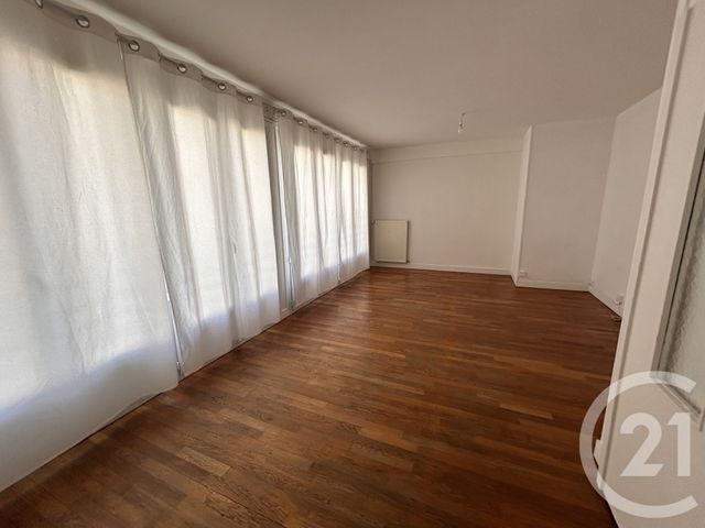 Appartement F4 à louer - 4 pièces - 94.09 m2 - LISIEUX - 14 - BASSE-NORMANDIE - Century 21 Harmony