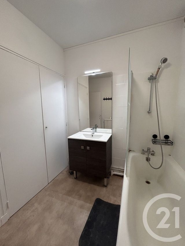 Appartement Studio à louer - 1 pièce - 22.82 m2 - LISIEUX - 14 - BASSE-NORMANDIE - Century 21 Harmony