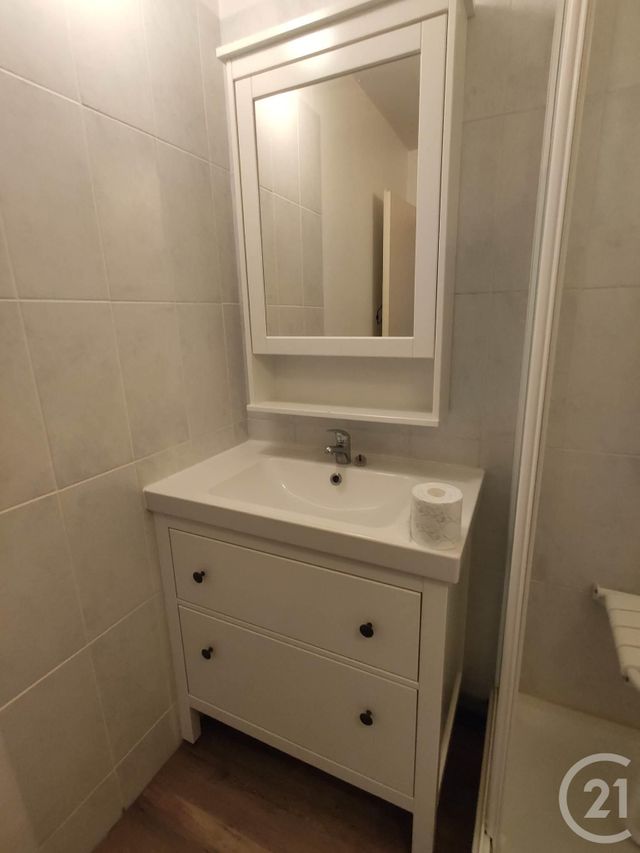 Appartement F2 à louer - 2 pièces - 38.98 m2 - LISIEUX - 14 - BASSE-NORMANDIE - Century 21 Harmony