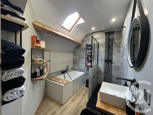 Appartement F3 à vendre - 4 pièces - 106.33 m2 - LISIEUX - 14 - BASSE-NORMANDIE - Century 21 Harmony