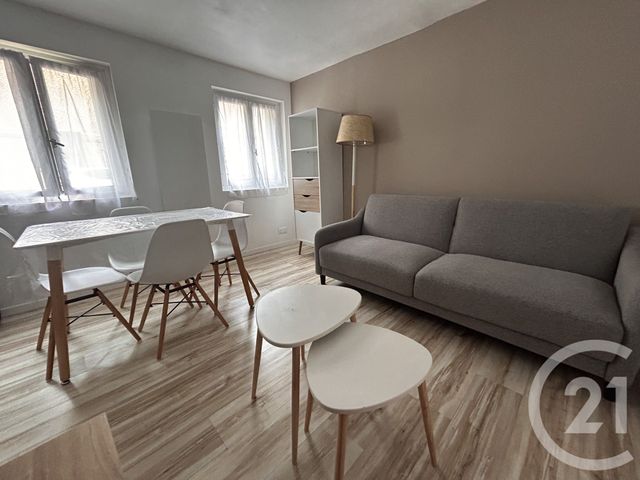 Appartement F2 à louer - 2 pièces - 35.62 m2 - LISIEUX - 14 - BASSE-NORMANDIE - Century 21 Harmony