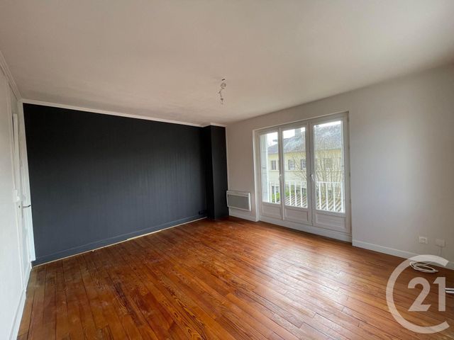 Appartement F3 à louer - 3 pièces - 62.7 m2 - LISIEUX - 14 - BASSE-NORMANDIE - Century 21 Harmony