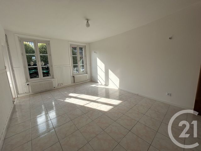 Appartement T3 à louer - 3 pièces - 68.78 m2 - LISIEUX - 14 - BASSE-NORMANDIE - Century 21 Harmony