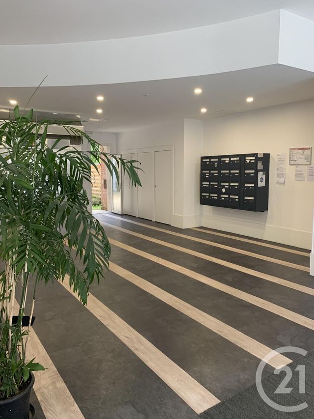Appartement F2 à louer - 2 pièces - 39.45 m2 - LISIEUX - 14 - BASSE-NORMANDIE - Century 21 Harmony