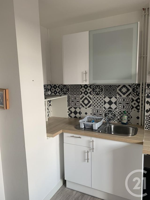 Appartement F2 à louer - 2 pièces - 39.45 m2 - LISIEUX - 14 - BASSE-NORMANDIE - Century 21 Harmony