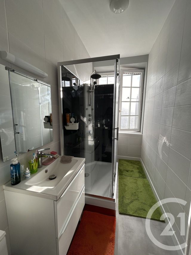 Appartement F3 à louer - 3 pièces - 73.5 m2 - LISIEUX - 14 - BASSE-NORMANDIE - Century 21 Harmony